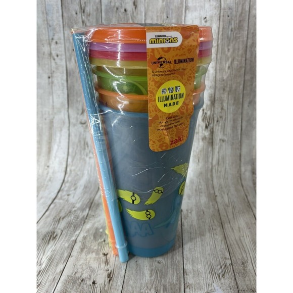 NEW Zak Glow In The Dark Halloween Minion Set Of 4 Tumblers Despicable Me - Picture 3 of 7